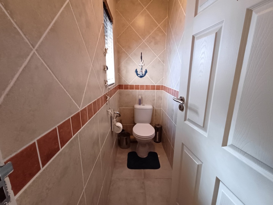 8 Bedroom Property for Sale in Dana Bay Western Cape